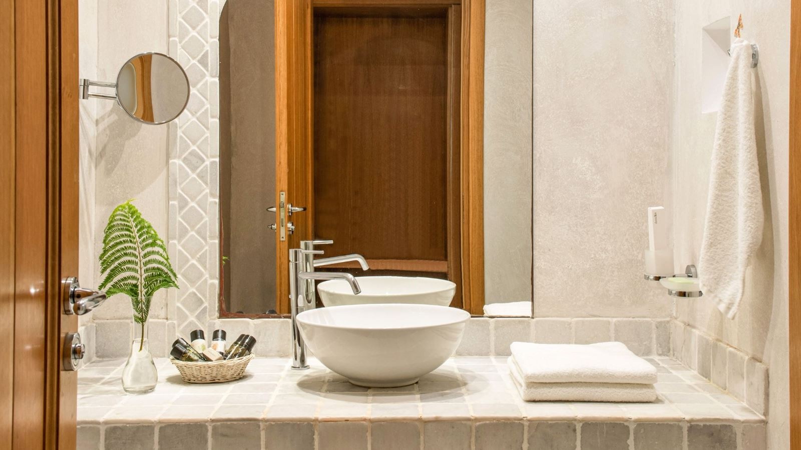 rooms-bungalow-family-side-sea-view