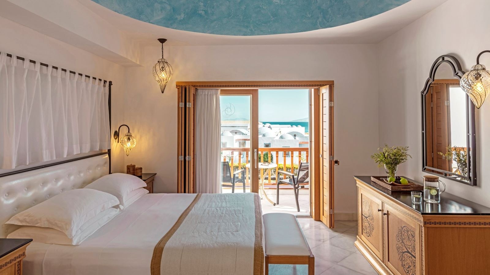 rooms-bungalow-family-garden-view-with-jacuzzi