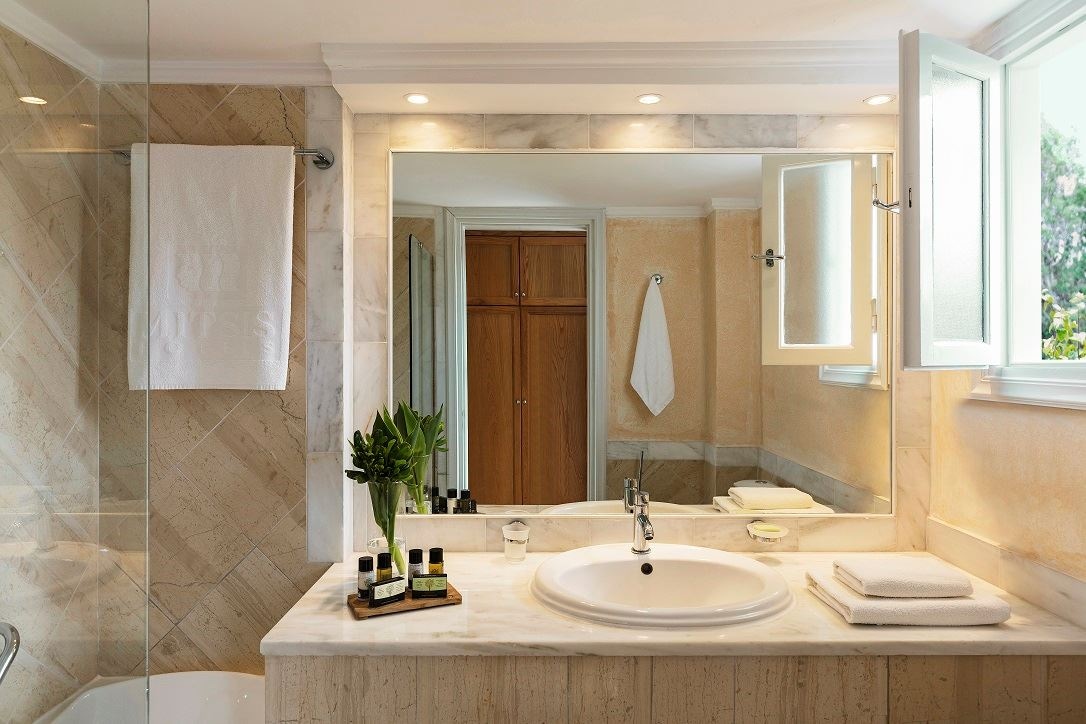 rooms-family-private-pool