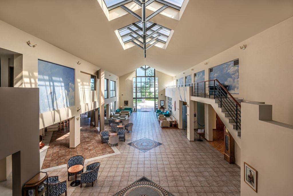 general-main-building