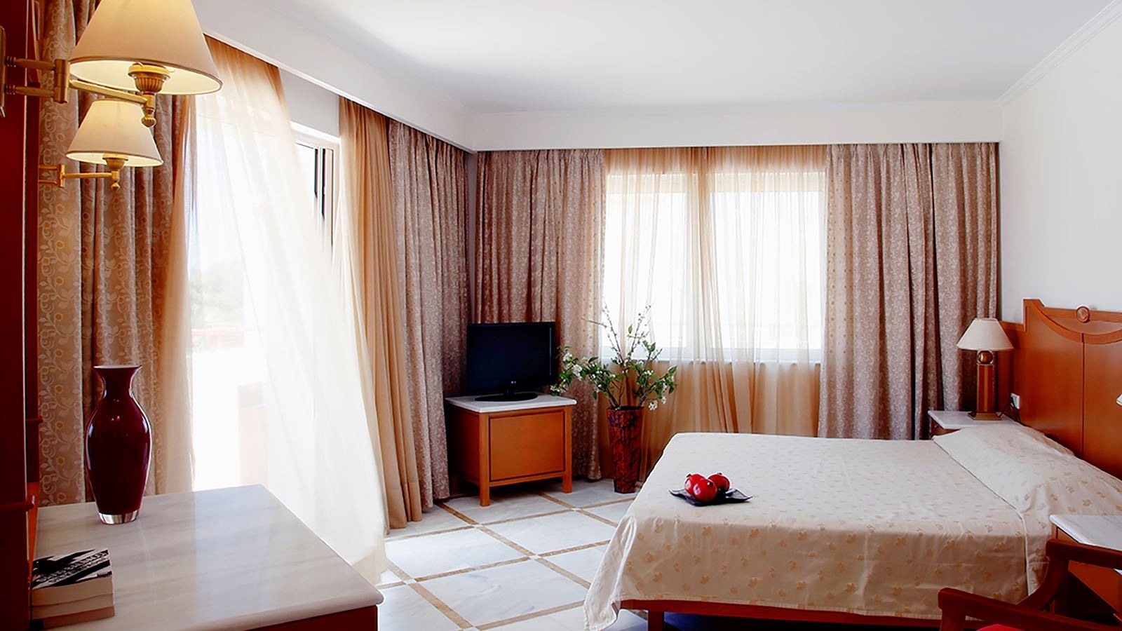 rooms-suite-deluxe-panorama