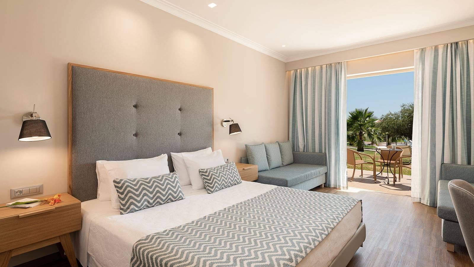 rooms-bungalow-superior-pool-view