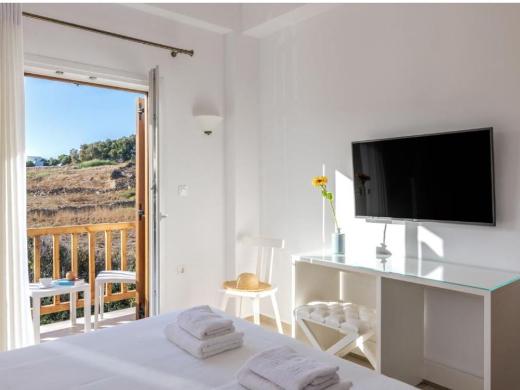 rooms-summer-is-on-room-for-2