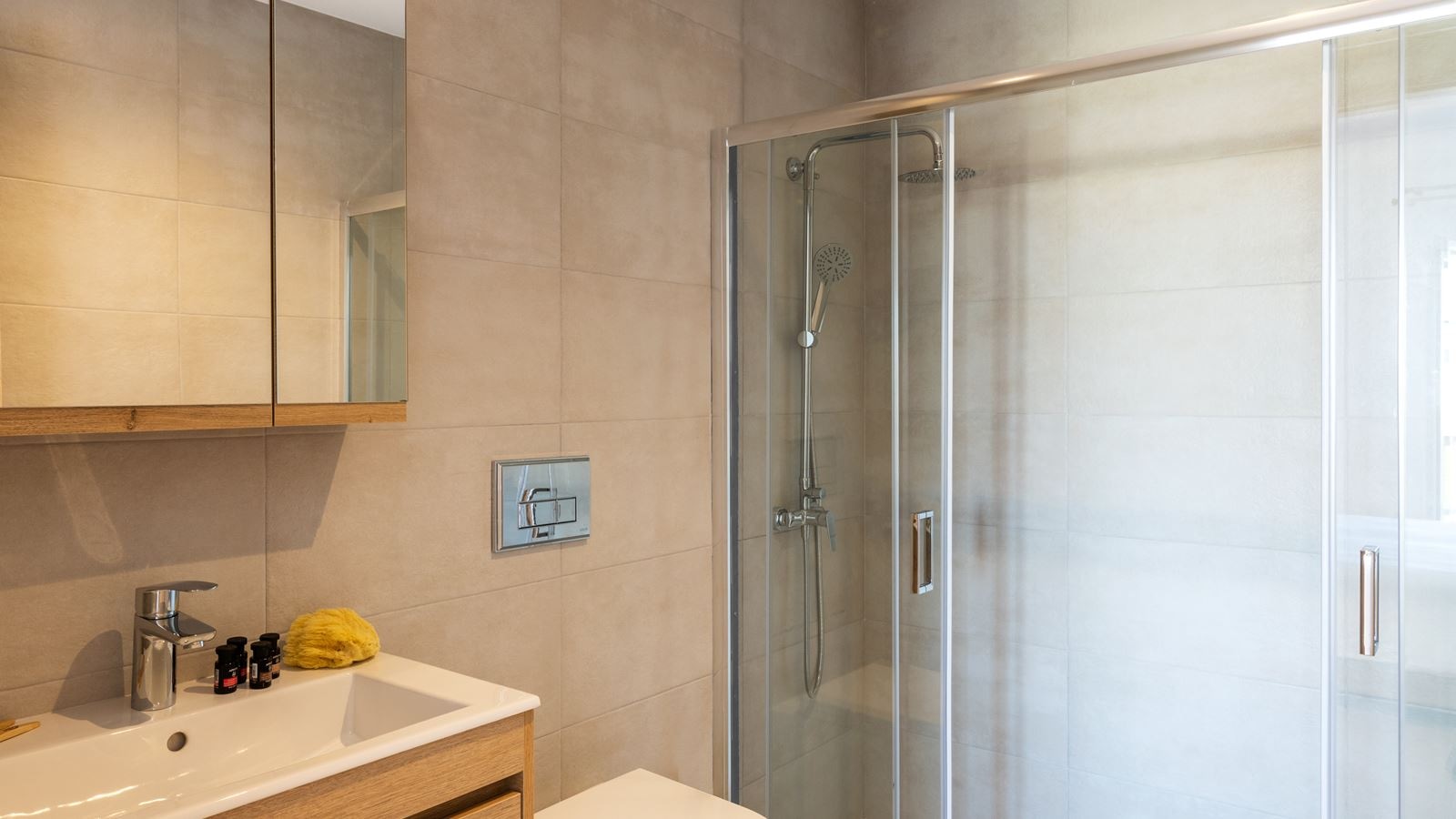 rooms-chill-out-room-for-3