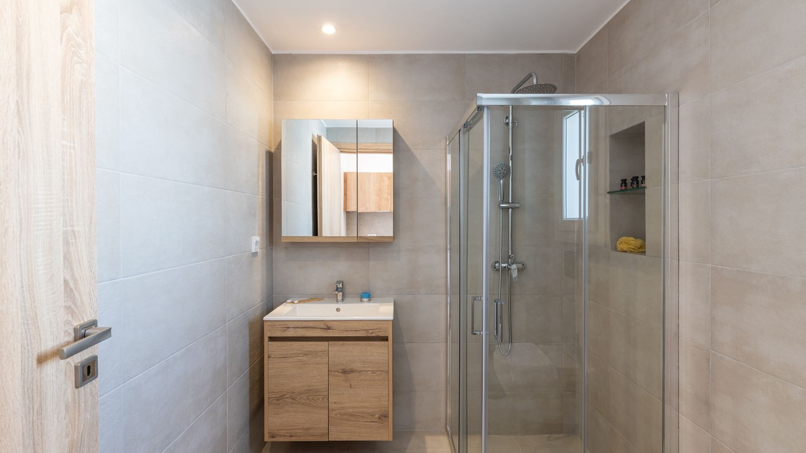 rooms-just-the-3-of-us-room