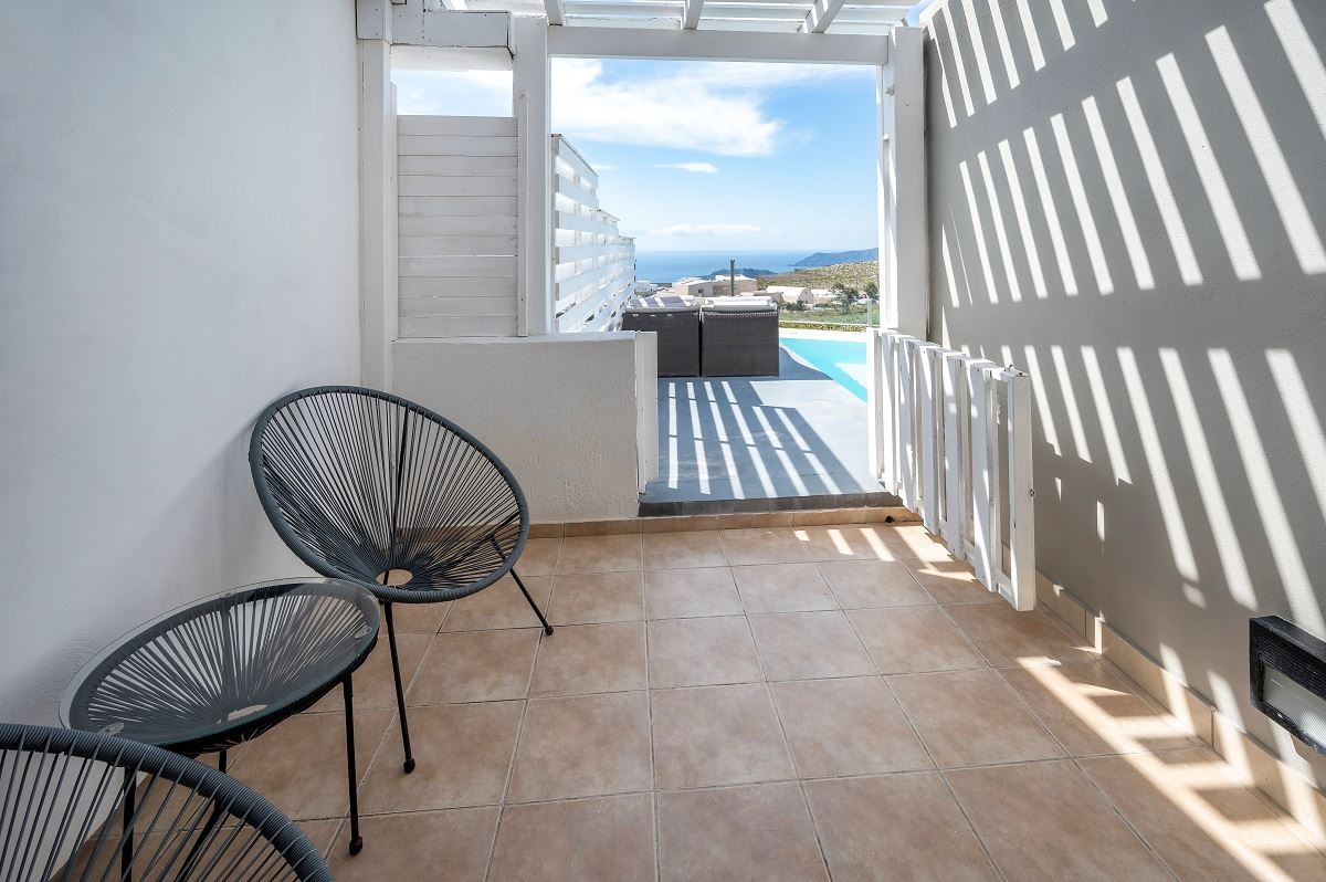 rooms-superior-room-with-private-pool--sea-view