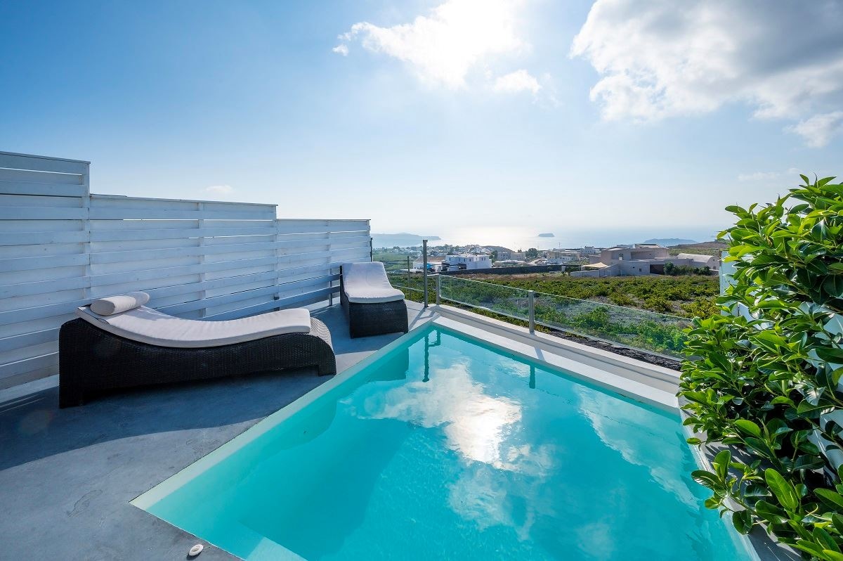 rooms-superior-room-with-private-pool--sea-view