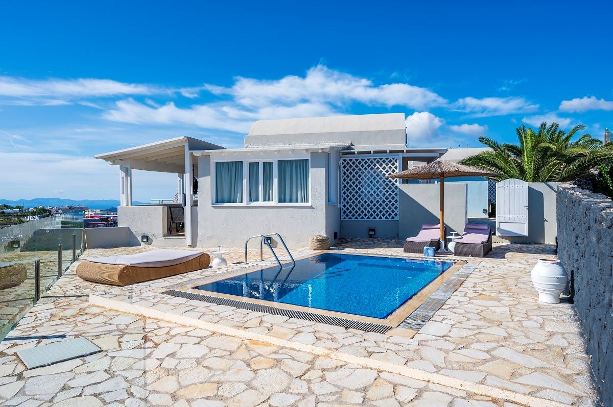 rooms-villa-with-private-pool