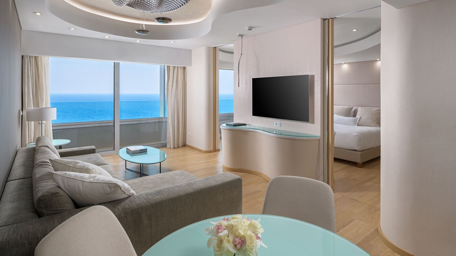 rooms-suite-deluxe-sea-view