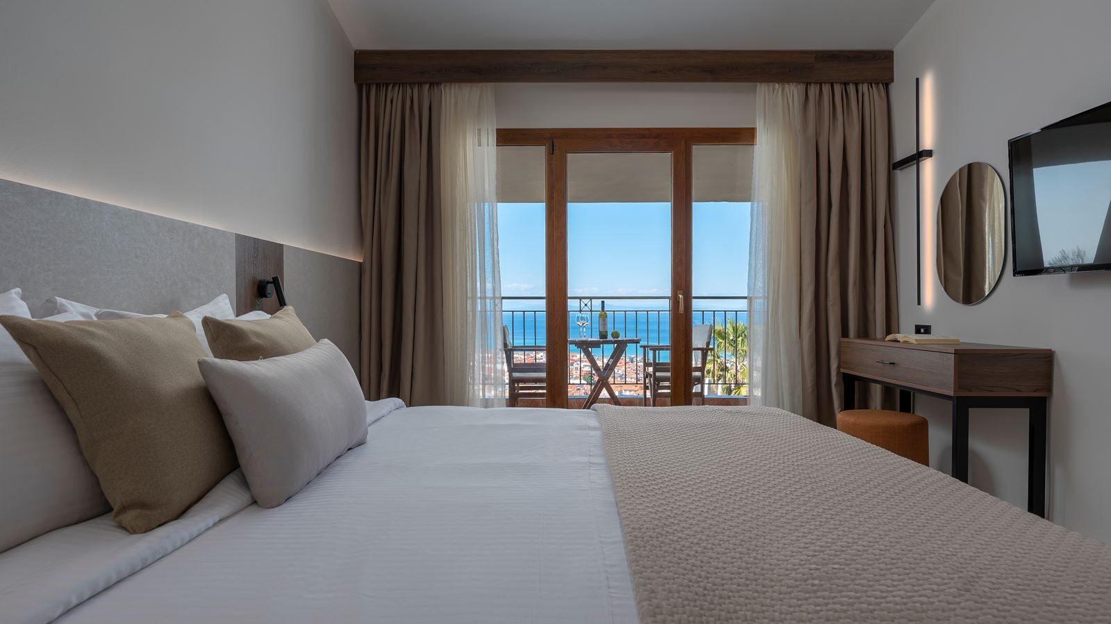 rooms-superior-sea-view