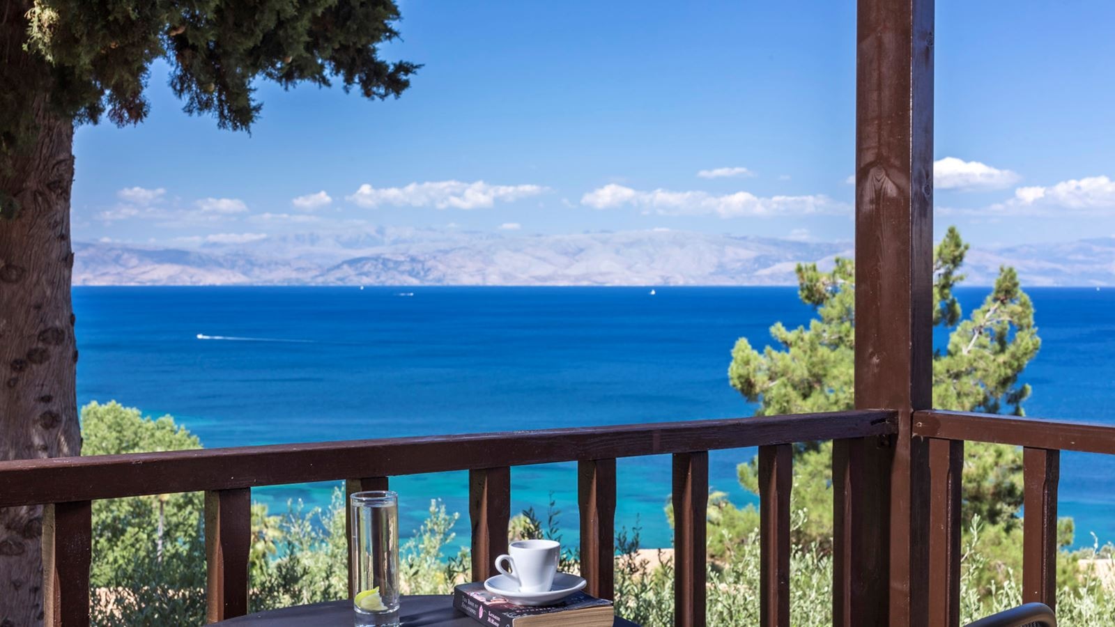 rooms-bungalow-double-room-sea-view