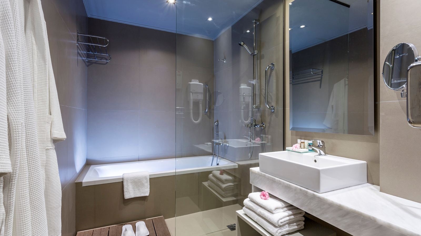 rooms-bungalow-superior-room-sea-view