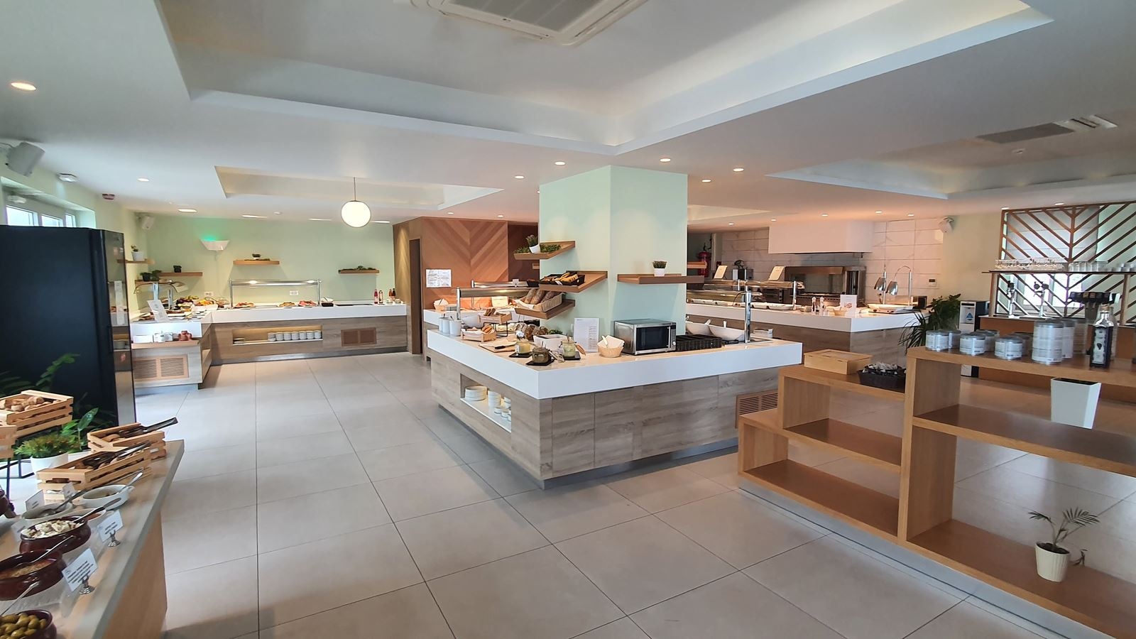 restaurants-main-restaurant