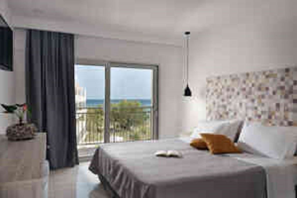 rooms-room-double-sea-view
