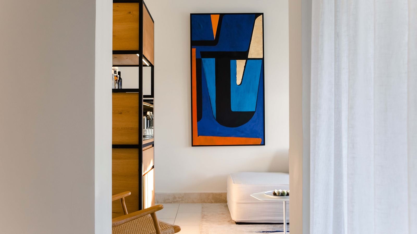 rooms-island-suite-sea-view-private-heated-pool