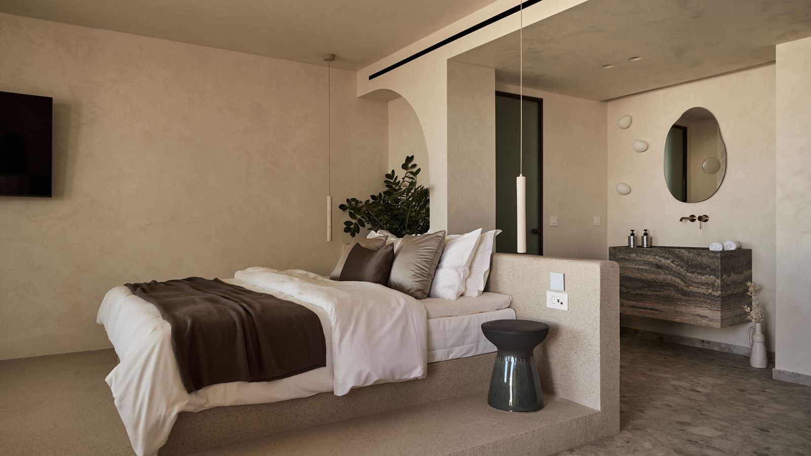 rooms-haven-1-bedroom-suite-seaview-outdoor-jacuzzi