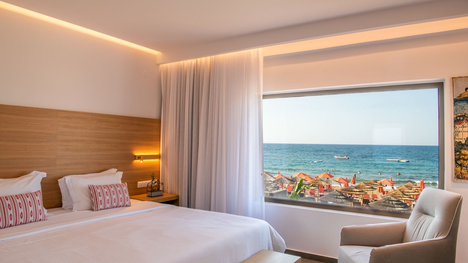 rooms-aqua-marine-suite-sea-view