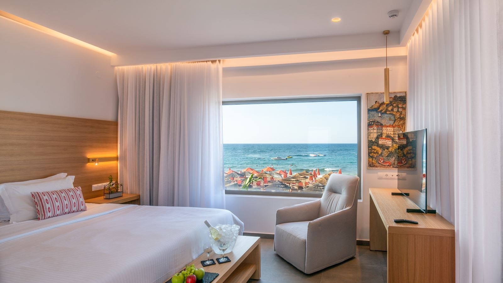 rooms-aqua-marine-suite-sea-view