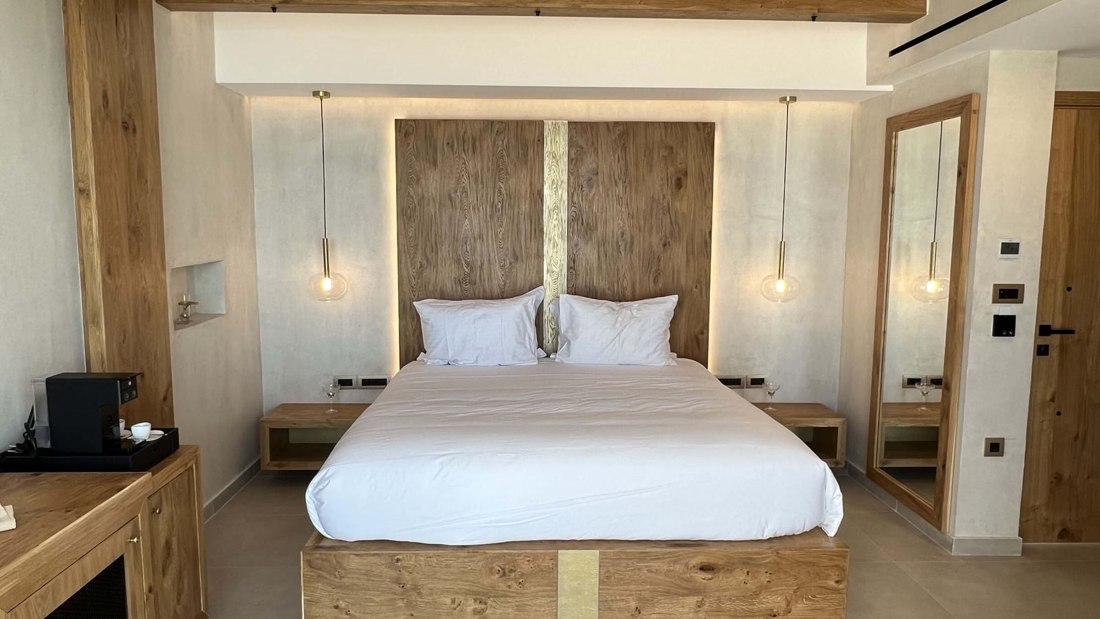 rooms-premium-double-room-seaview-balcony-or-terrace