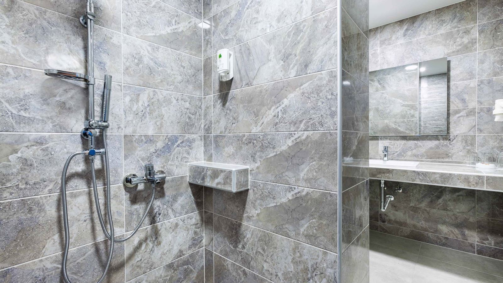 rooms-double-premium-room-sea-view