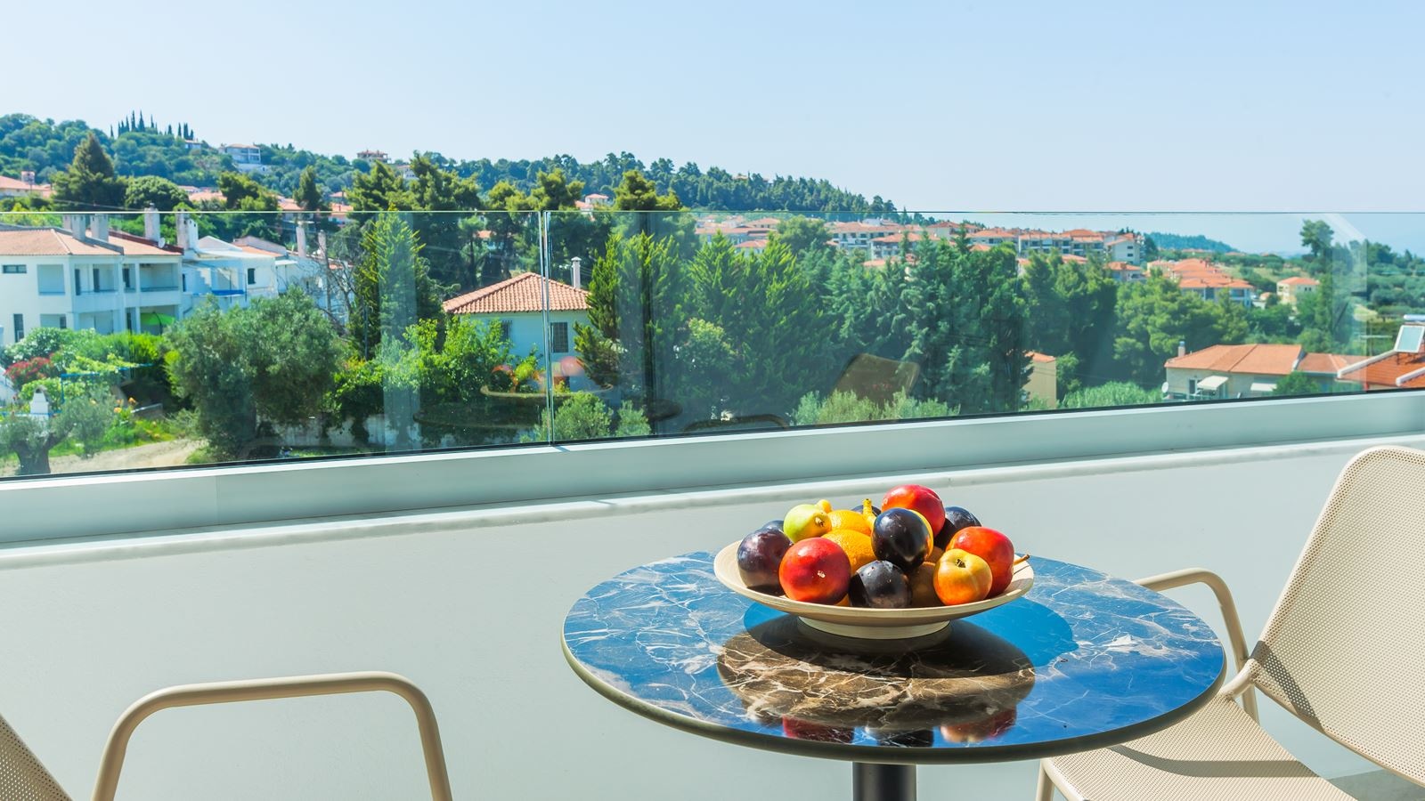 rooms-double-premium-room-land-view