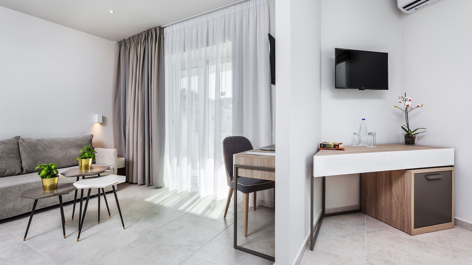 rooms-family-executive