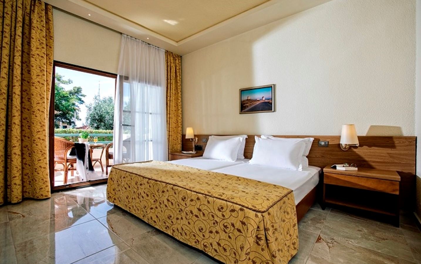 rooms-double-room-garden-view