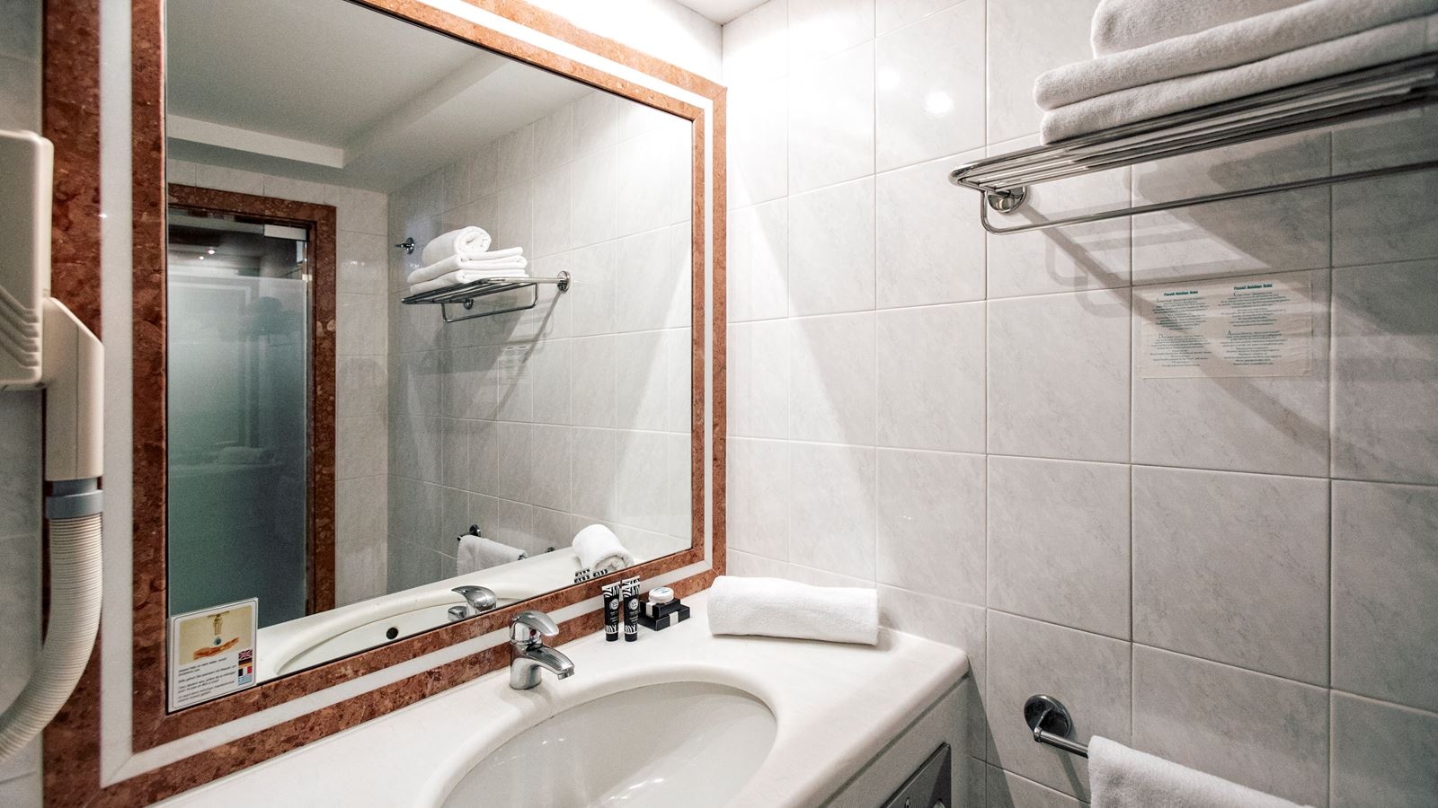 rooms-double-room-sea-view-bungalow