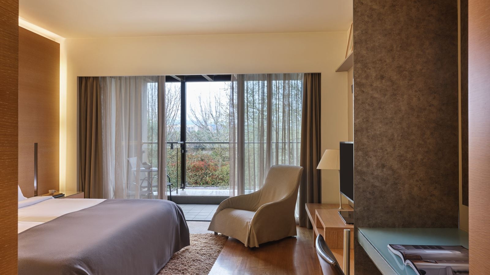 rooms-superior-room-garden-view