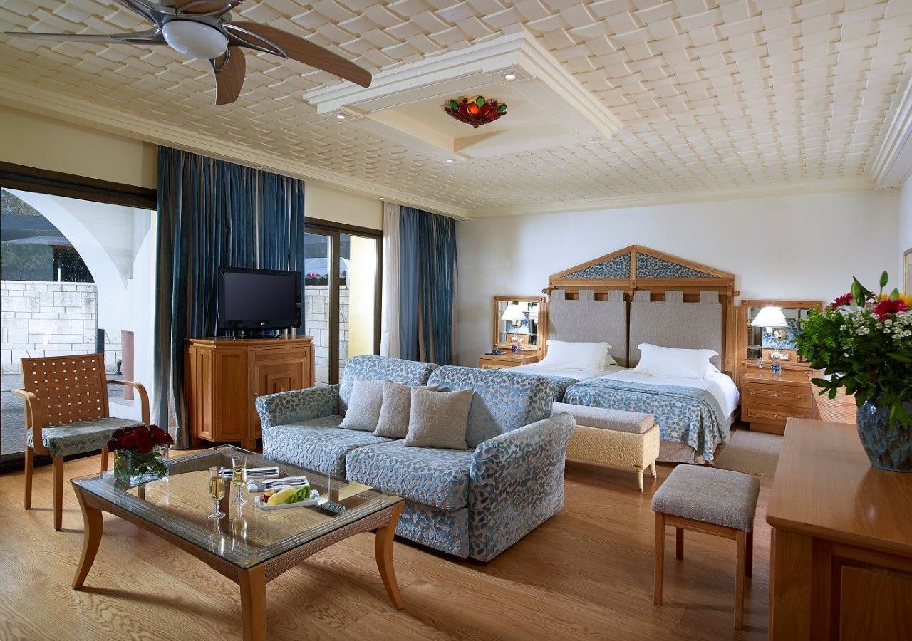 rooms-imperial-villa-evropi