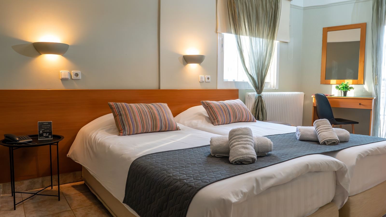 rooms-doubletwin-room