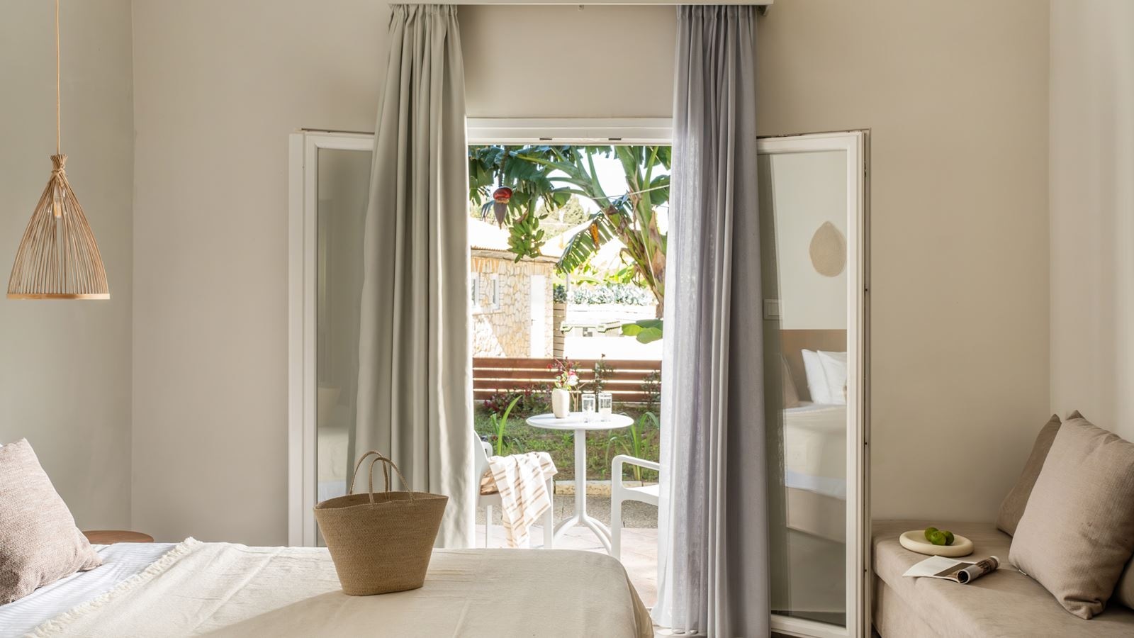 rooms-classic-triple-room