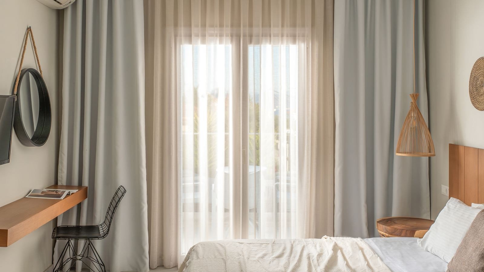 rooms-family-prenium-2-bedroom-room