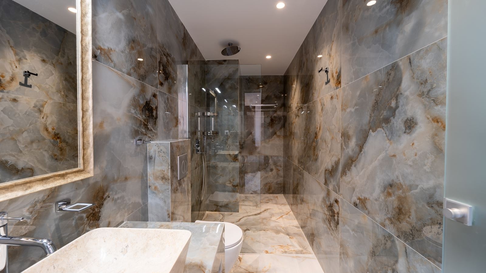 rooms-superior-suite