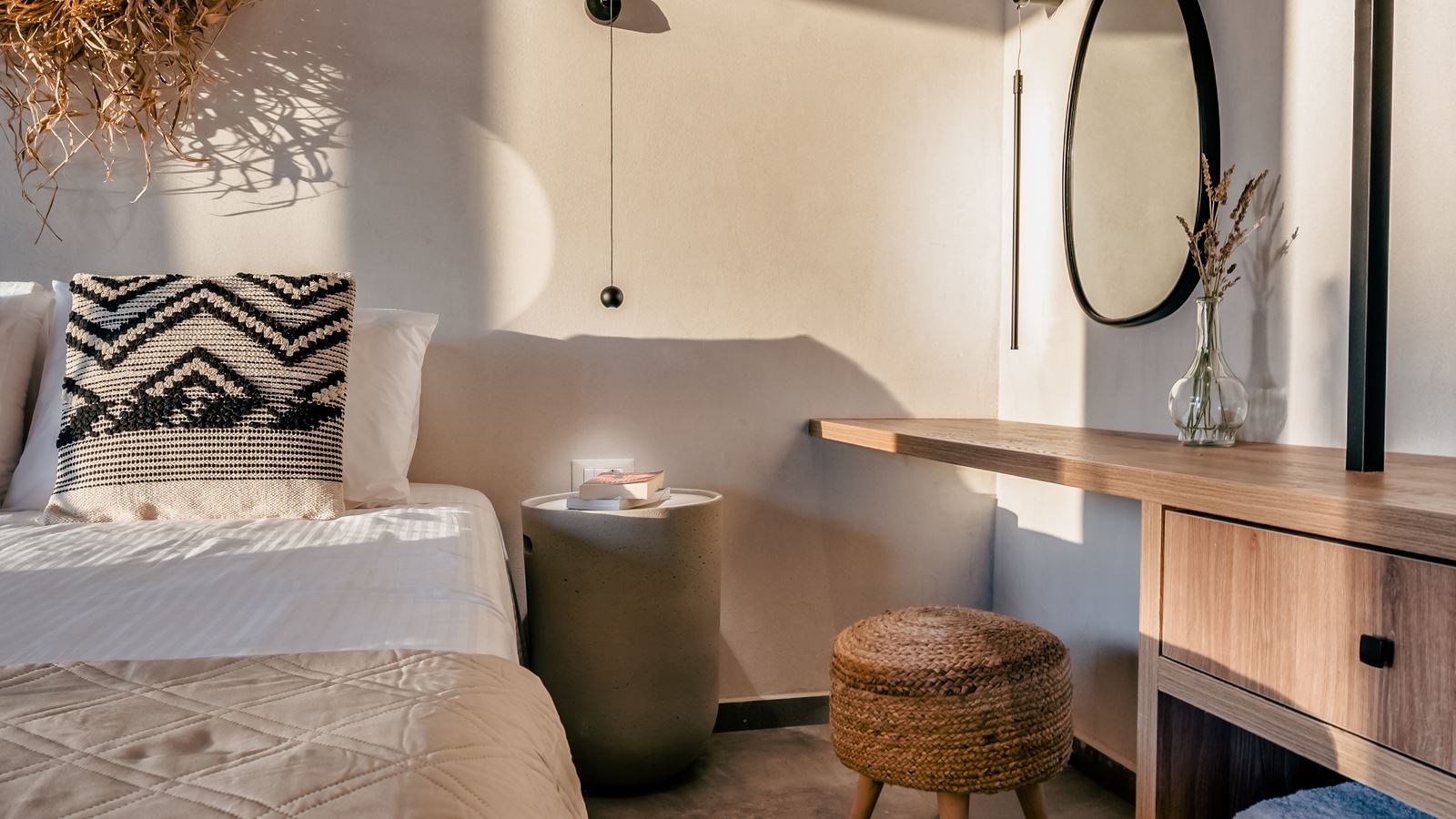 rooms-suite-junior-double