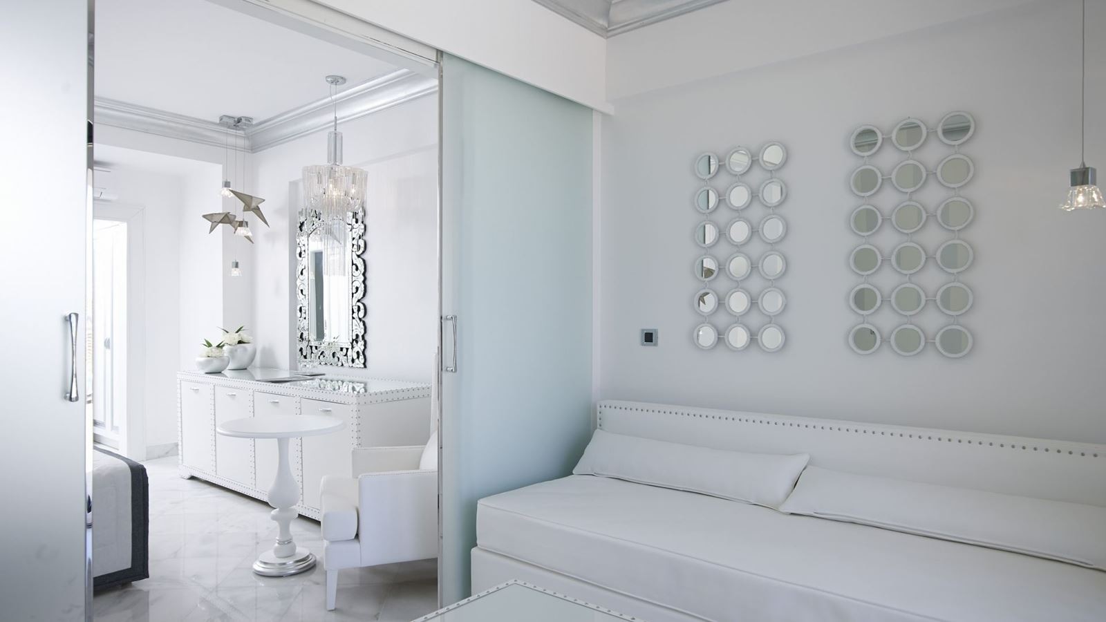 rooms-family-side-sea-view-balcony-or-terrace