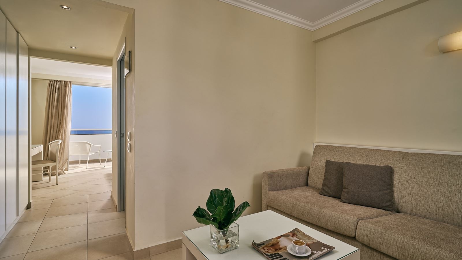 rooms-junior-suite-sea-view