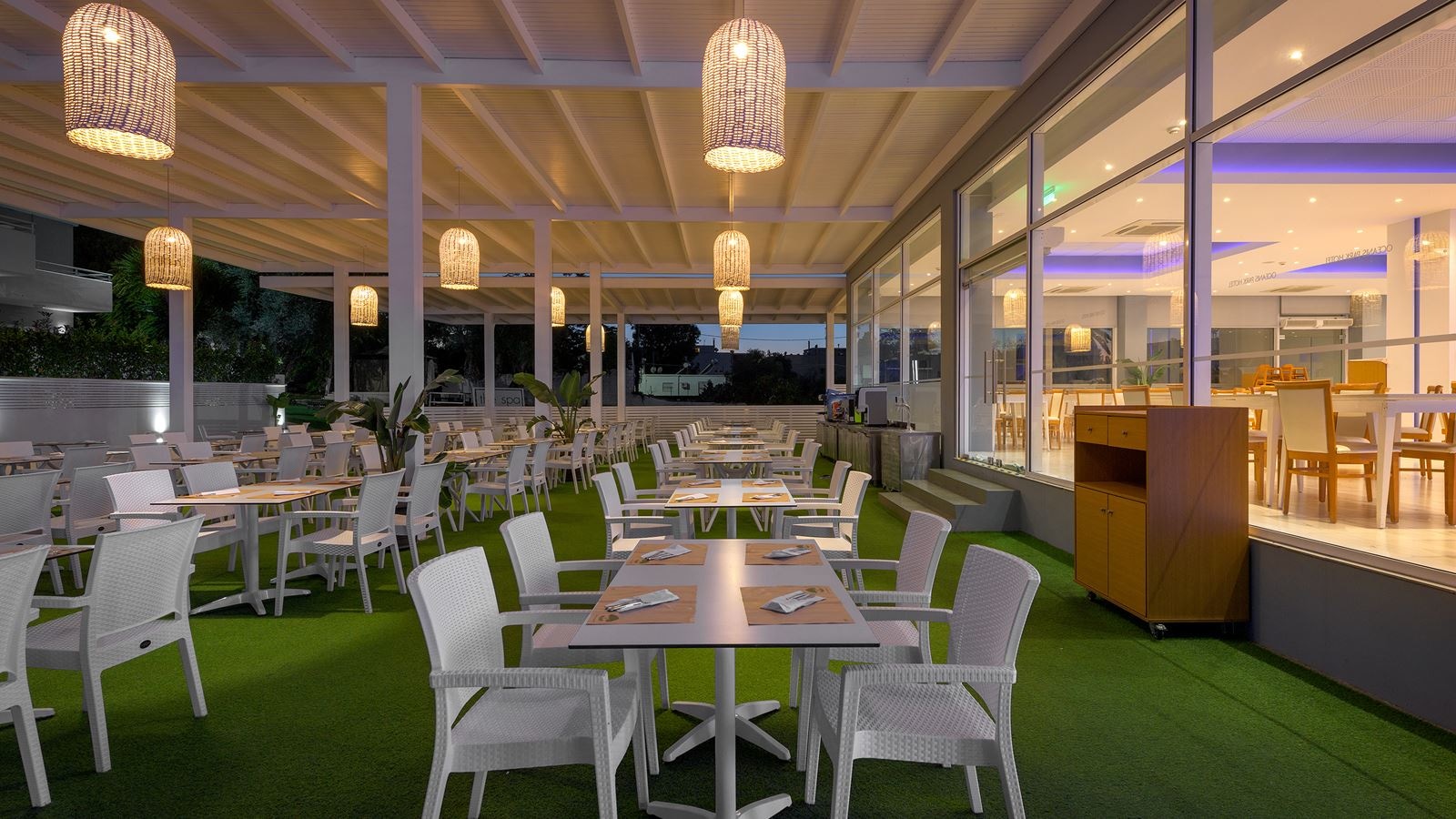 restaurants-main-restaurant