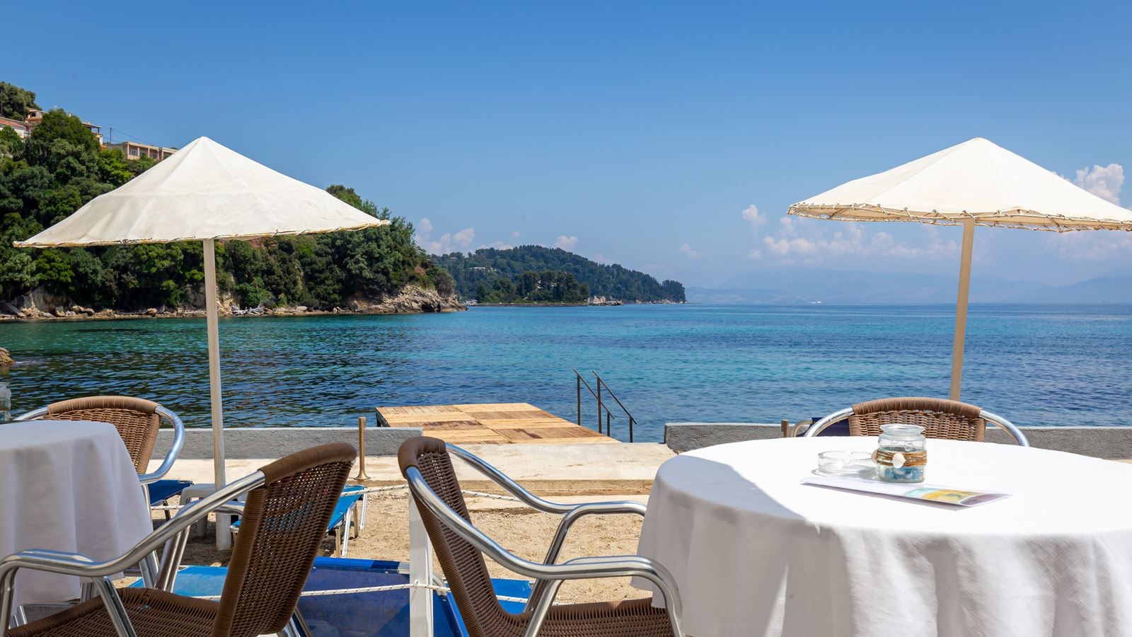 restaurants-beach-bar-la-mer