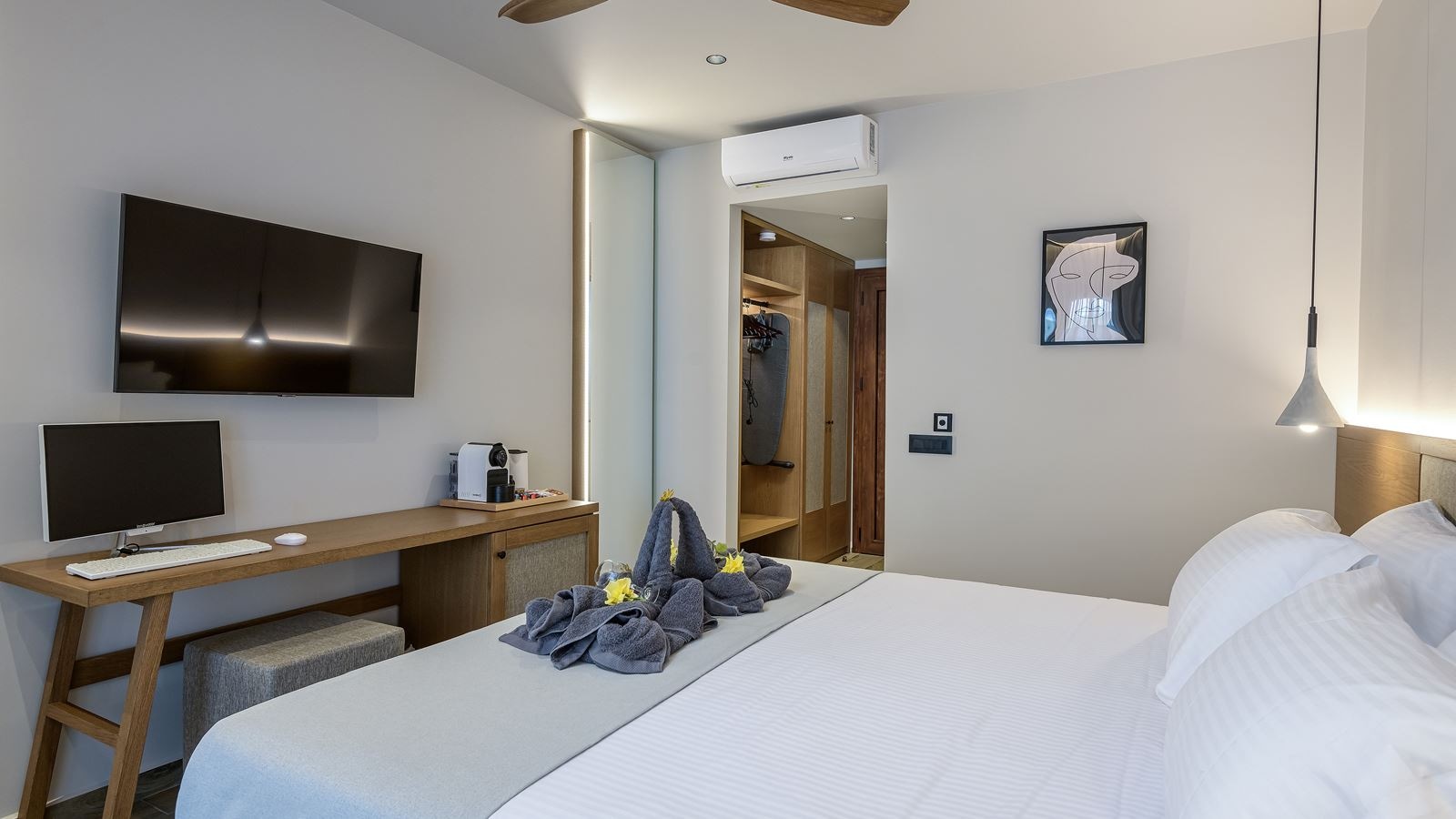 rooms-superior-double-room