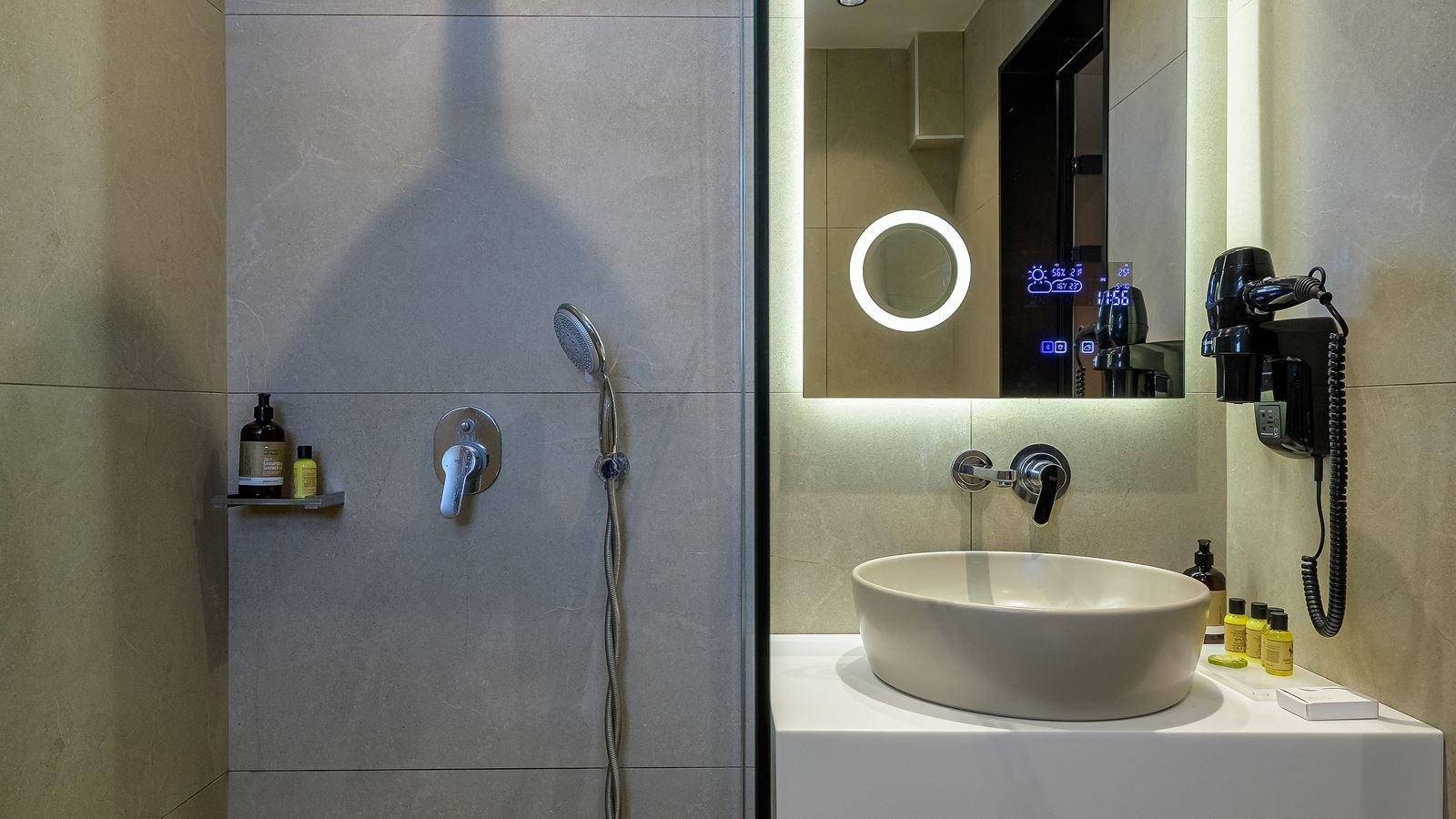 rooms-superior-double-room