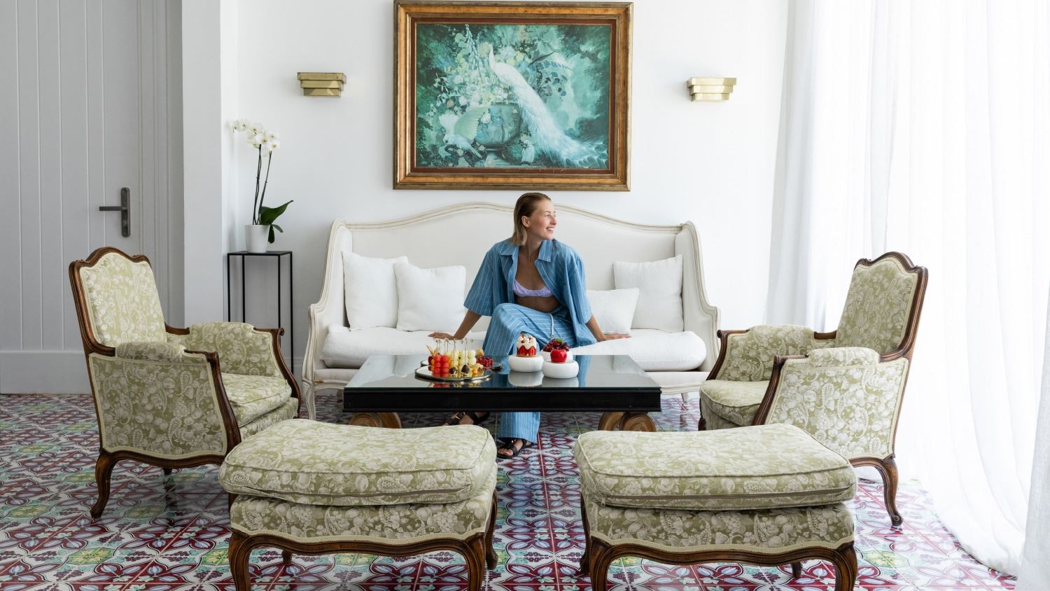 rooms-3-bedroom-beach-villa-seafront