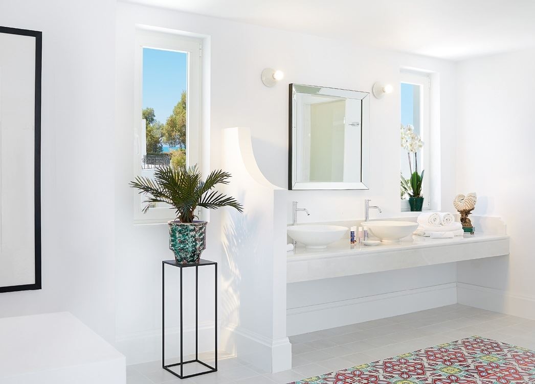 rooms-3-bedroom-villa-private-pool--garden