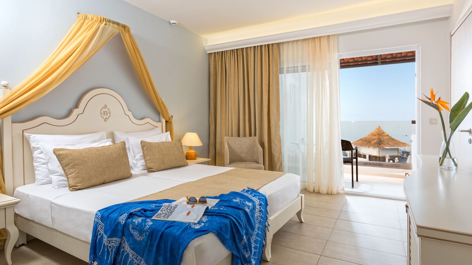 rooms-comfort-room-sea-view-balcony-or-terrace