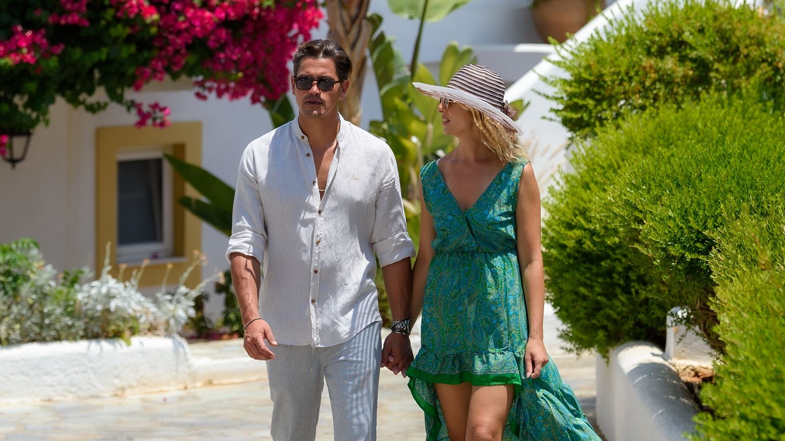 rooms-premium-family-suite-2-rooms-garden-view