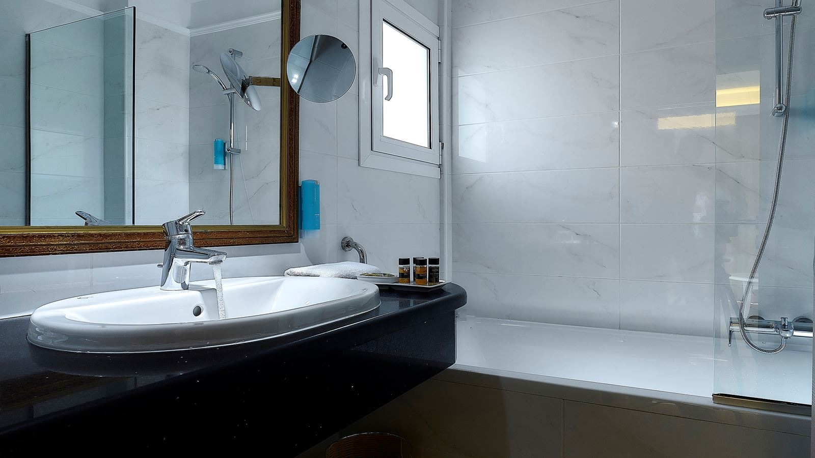 rooms-premium-family-2-rooms-garden-view