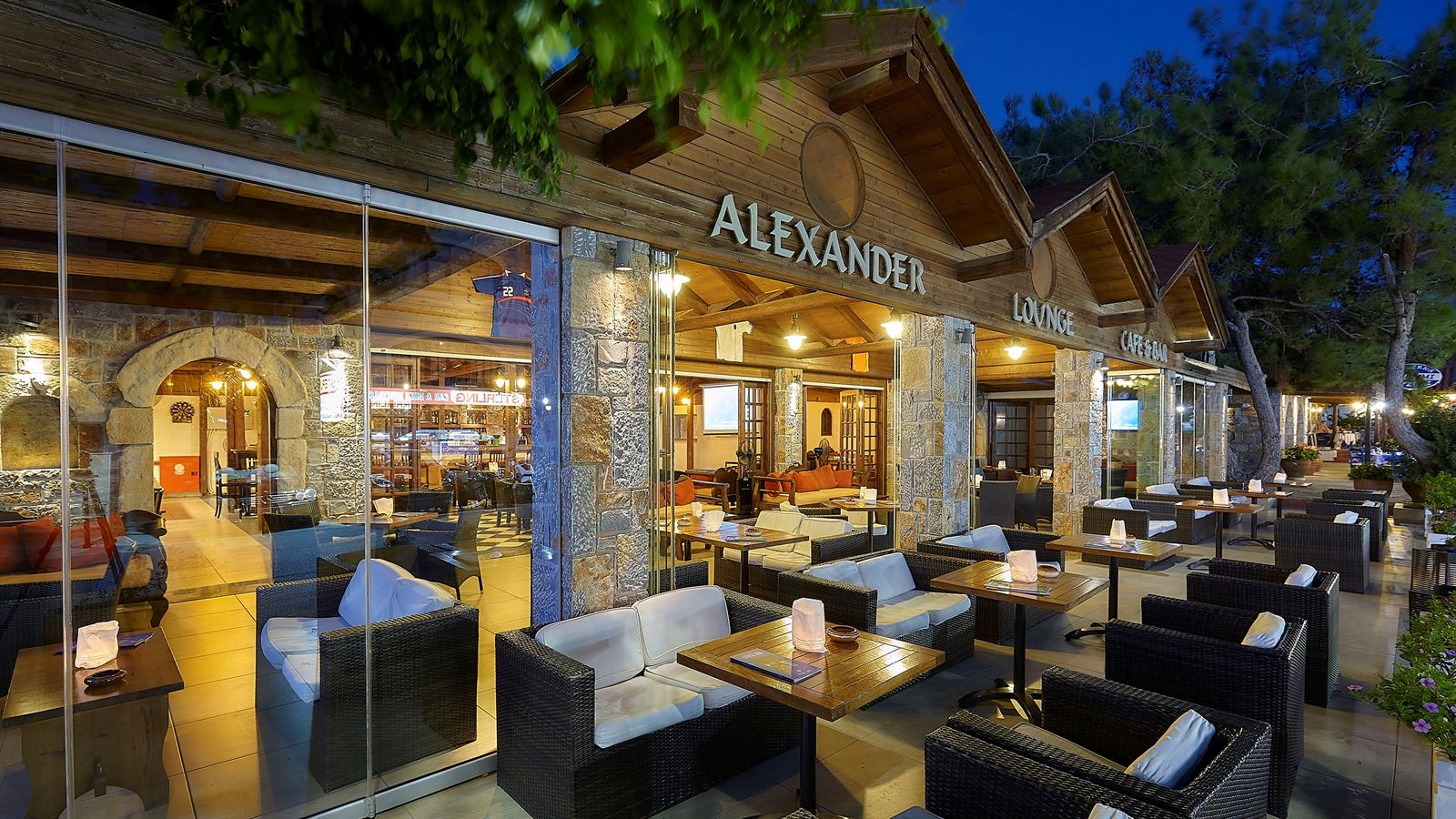 bars-alexander-lounge-bar