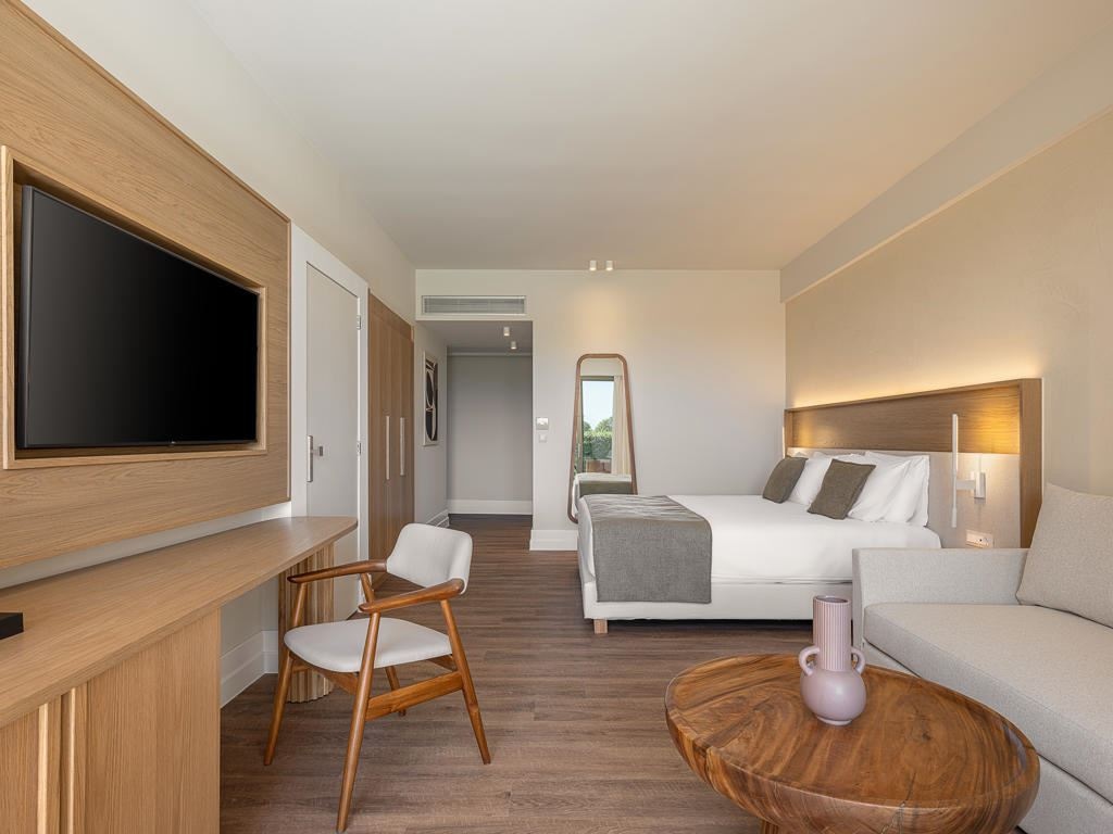 rooms-junior-suite-private-pool