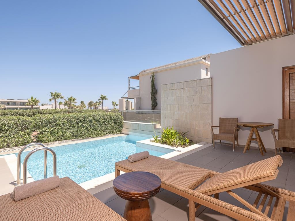 rooms-junior-suite-private-pool