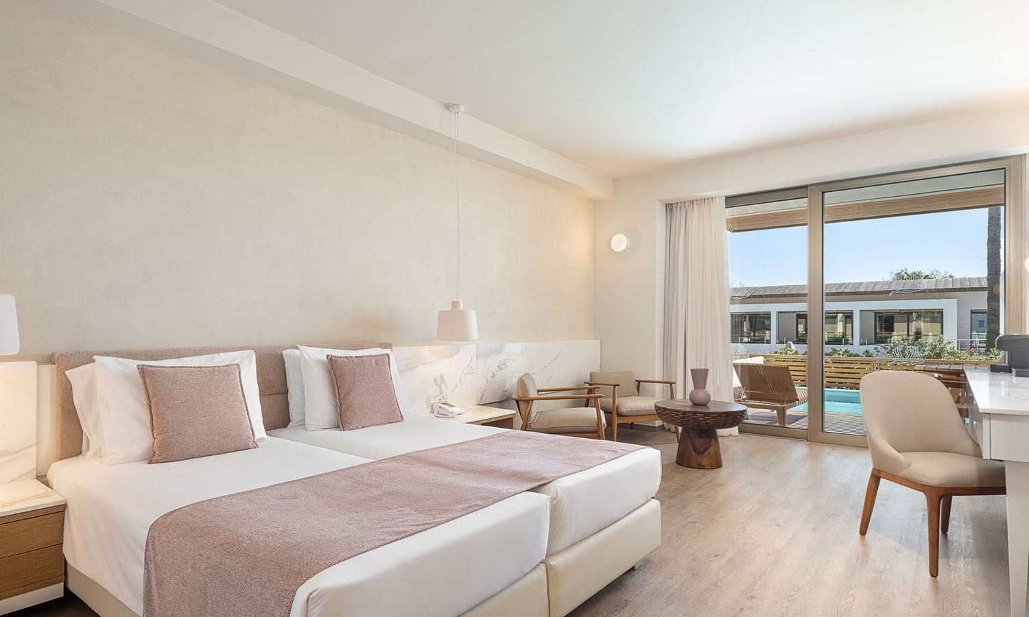 rooms-premium-room-private-pool